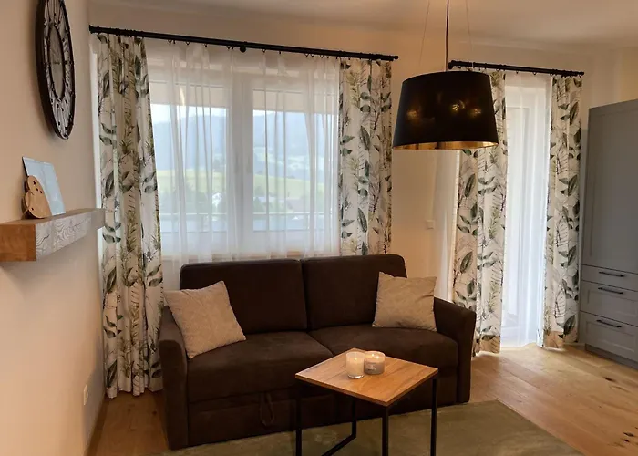 Apartman Local View - By Mynests *