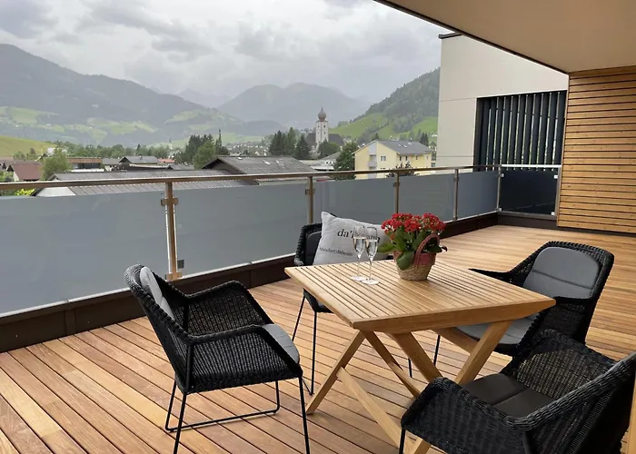 Local View - By Mynests Appartement Grobming